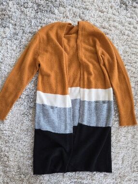 BE COOL Mustard Knit Sweater Top